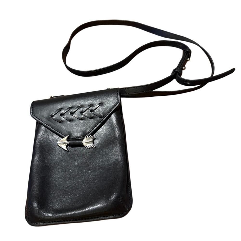 Most Wanted USA Boho Black Leather Crossbody Silver Arrow